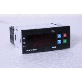 TEMPERATURE CONTROLLER DIxell With SENSOR