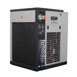 Rotary compressor compressed air dryer with 100 CFM capacity for industrial applications